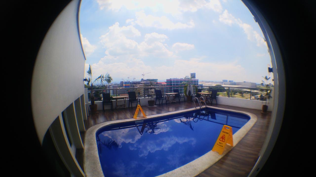 Dalian Peak Hotel Анхелес Экстерьер фото